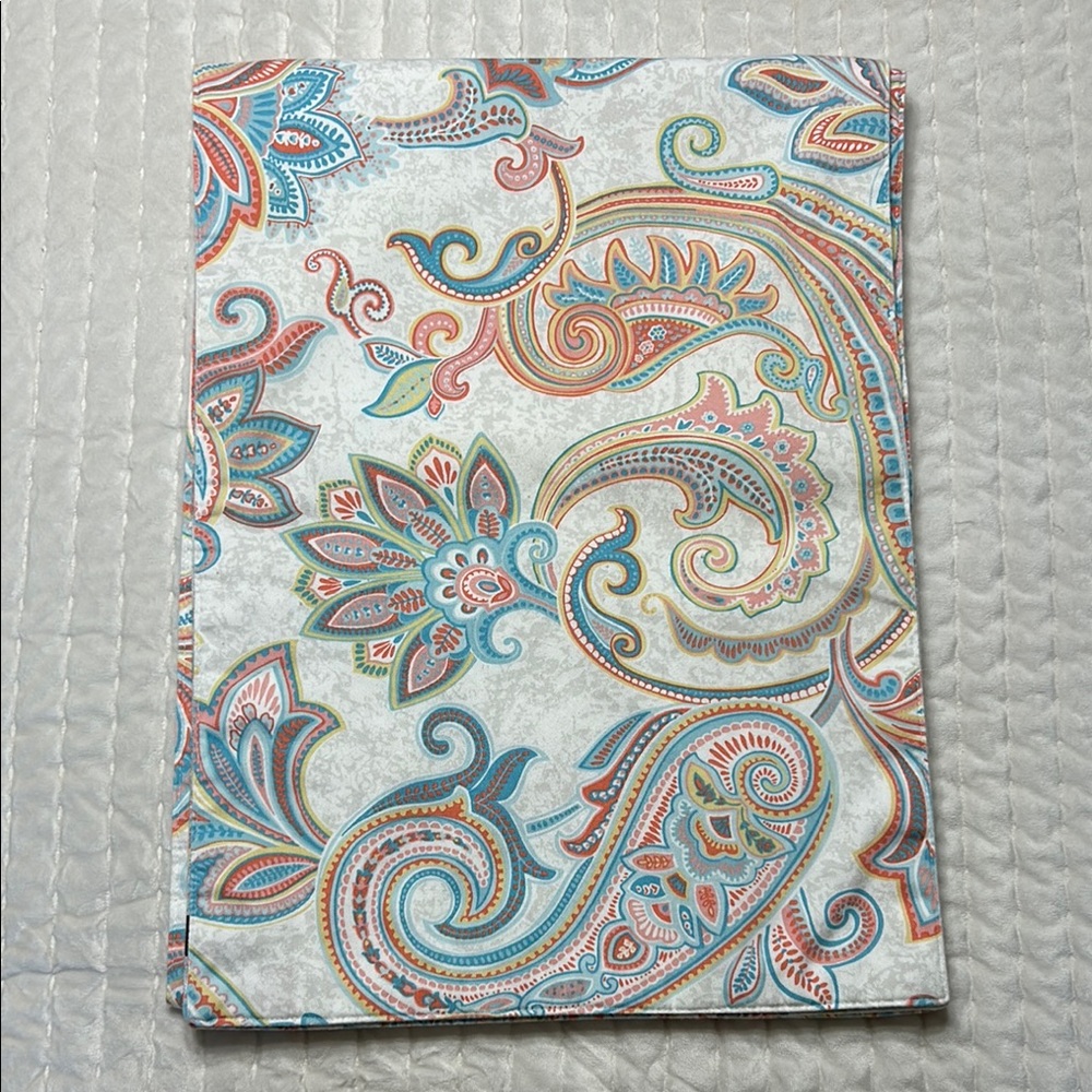 Cynthia Rowley Paisley Print Table Runner 85”x15” Spring / Summer Decor